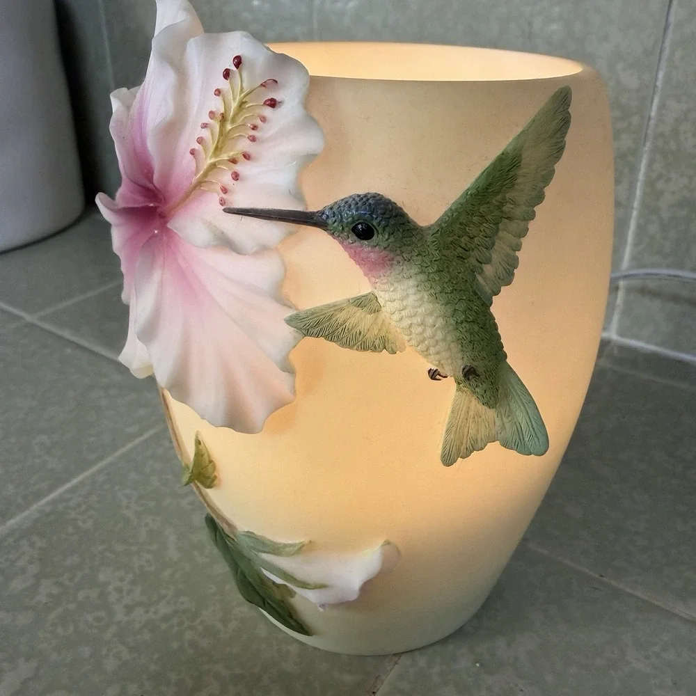 Ibis & Orchid‎ Hummingbird Hibiscus Accent Night Light Lamp Sculpted Resin 5in